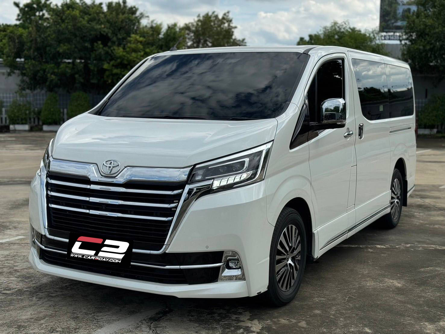 2020 Toyota Majesty 2.8 Premium