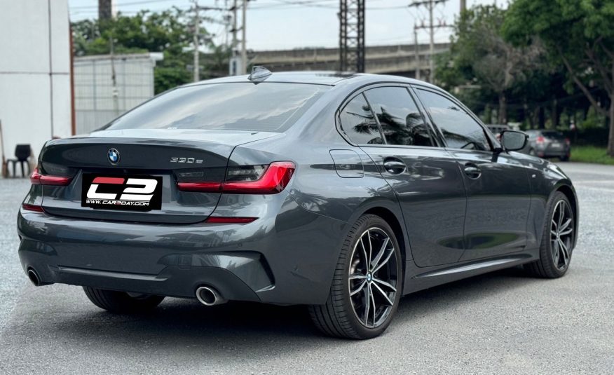 2020 BMW 330e M Sport