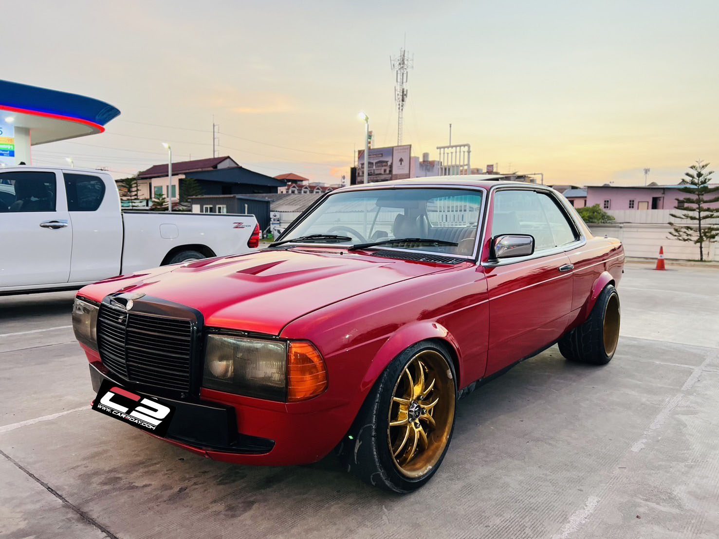 1990 Mercedes-Benz 300CD W123