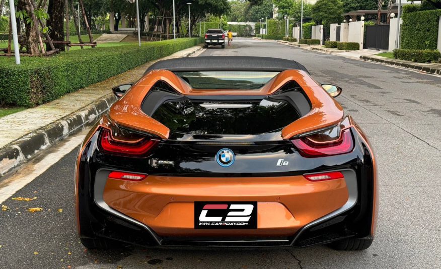 2021 BMW i8 Roadster