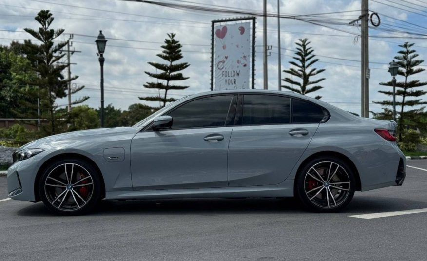 2023 BMW 330e M Sport LCI