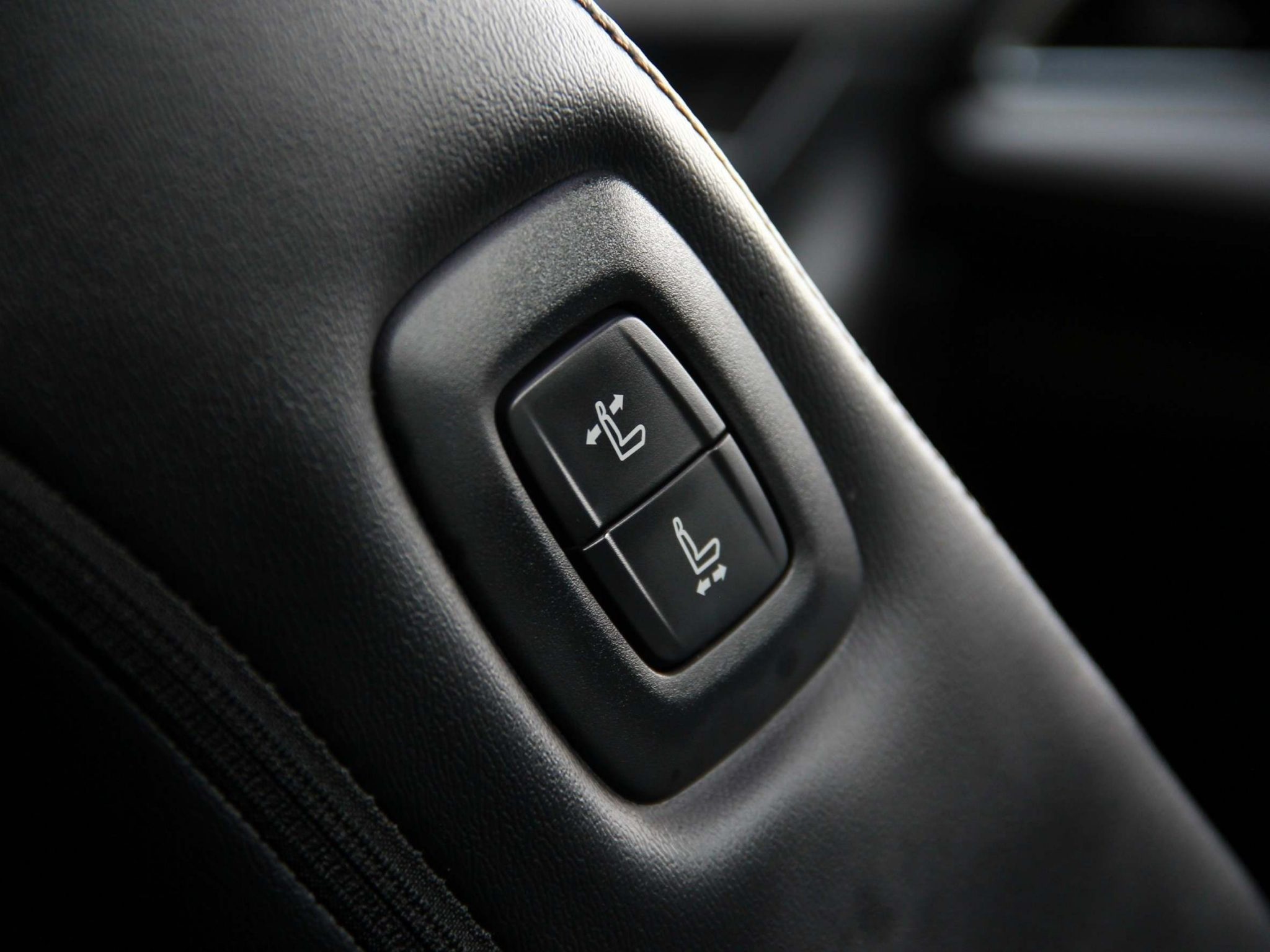 2018 TOYOTA CAMRY 2.5 HV PREMIUM Minor Change