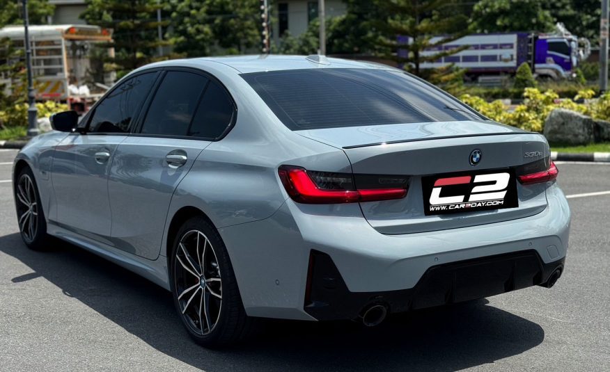 2023 BMW 330e M Sport LCI