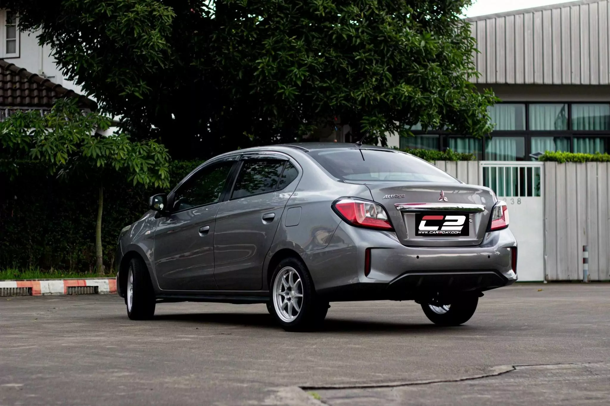 2020 MITSUBISHI ATTRAGE 1.2 GLX CVT
