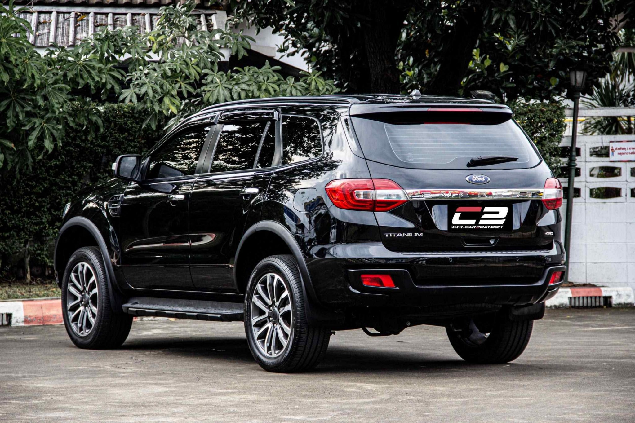 2019 FORD EVEREST 2.0 BI-TURBO 4WD TITANIUM PLUS