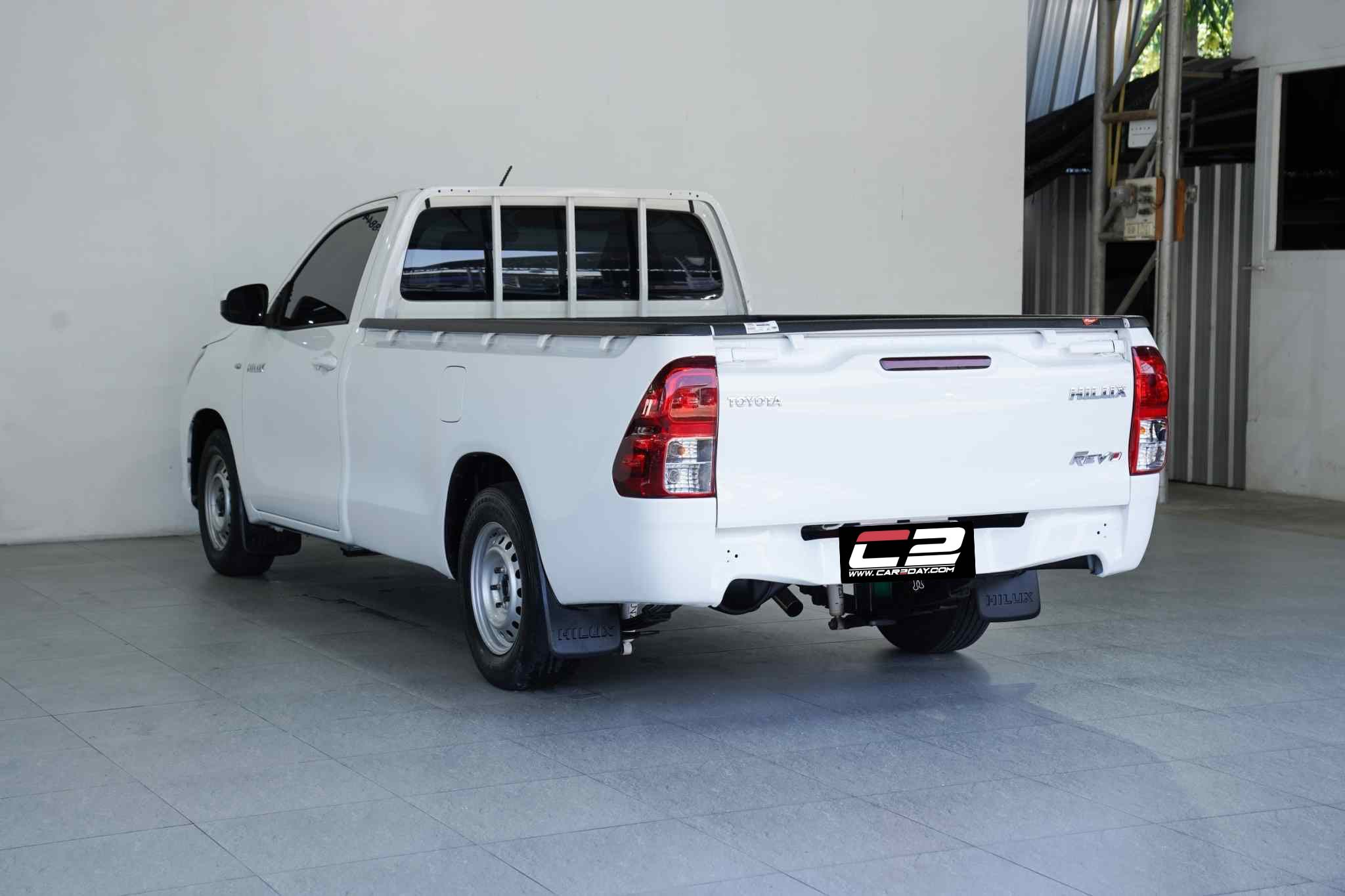 2018 TOYOTA REVO 2.4 J MT