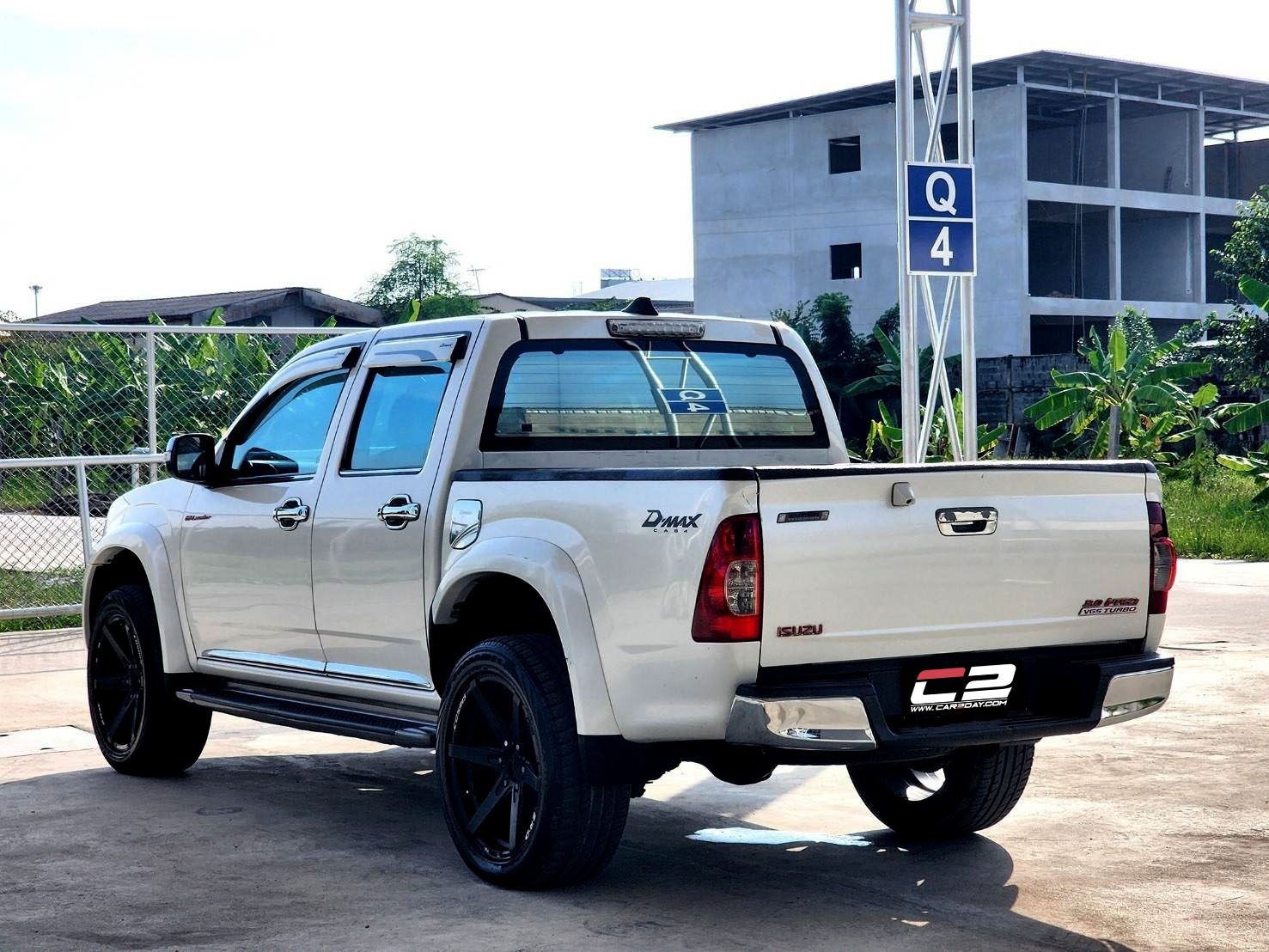 2011 Isuzu D-max hilander Super Titanium  3.0 Ddi I-TEQ A/T
