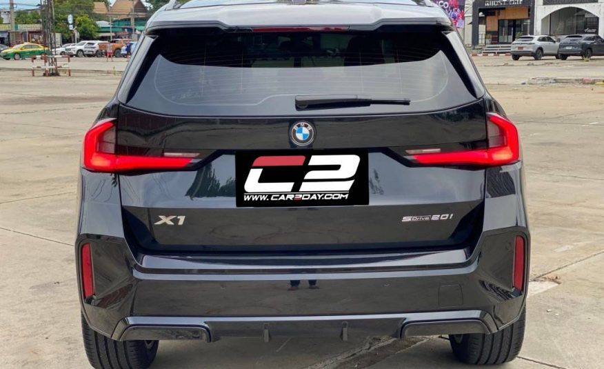 2023 BMW X1 sDrive 20i M Sport