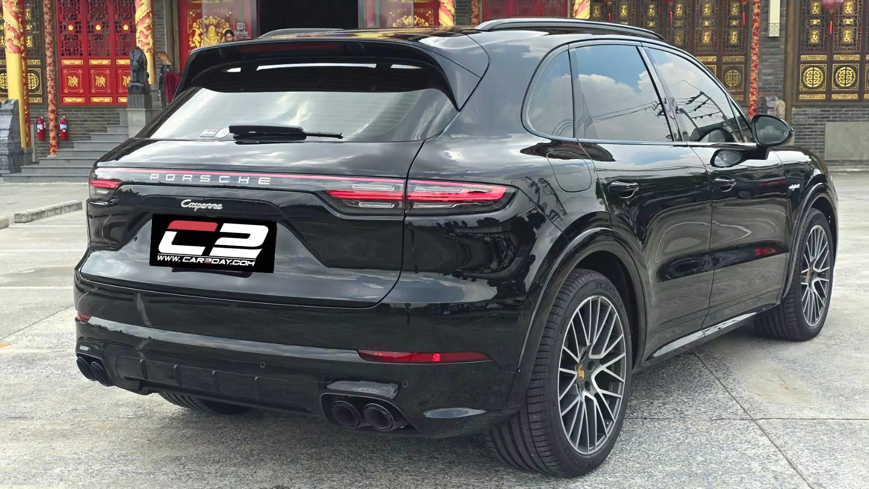 2020 Porsche Cayenne e-hybrid