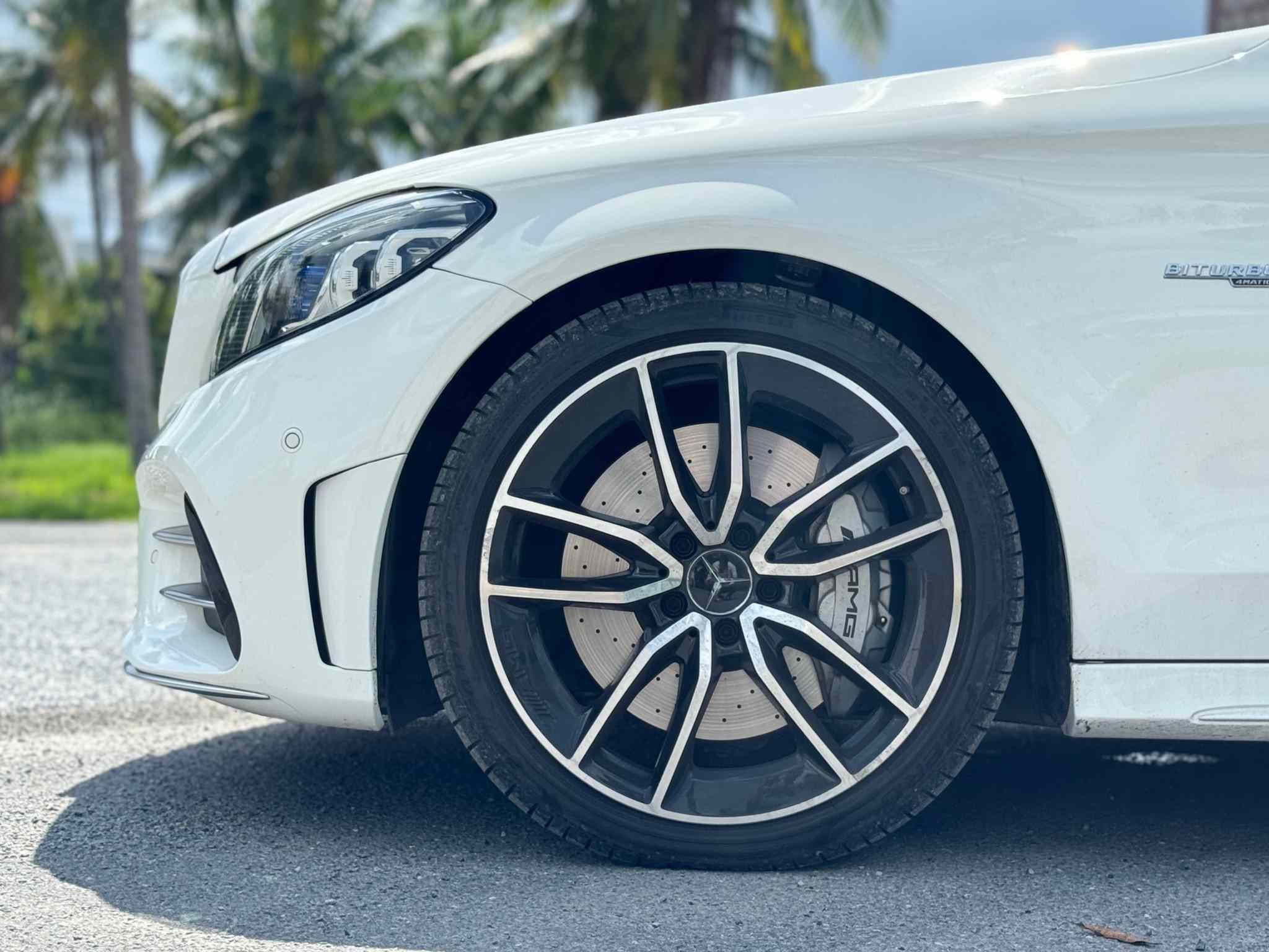 2018 Mercedes AMG C43 Coupe