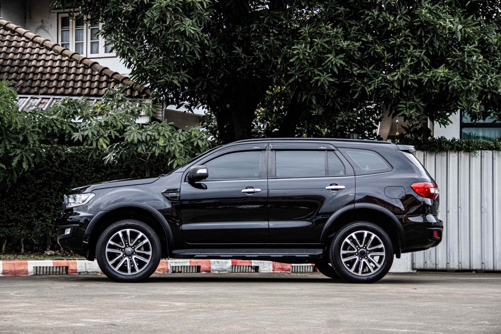 2019 FORD EVEREST 2.0 BI-TURBO 4WD TITANIUM PLUS