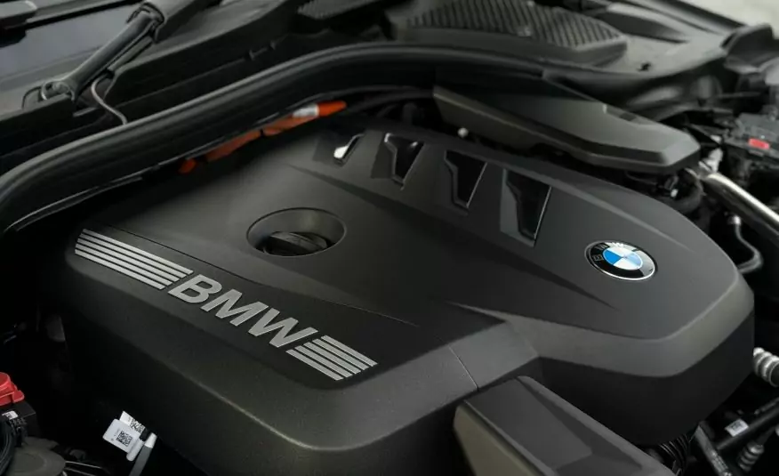 2024 BMW 530e M Sport Pro G60