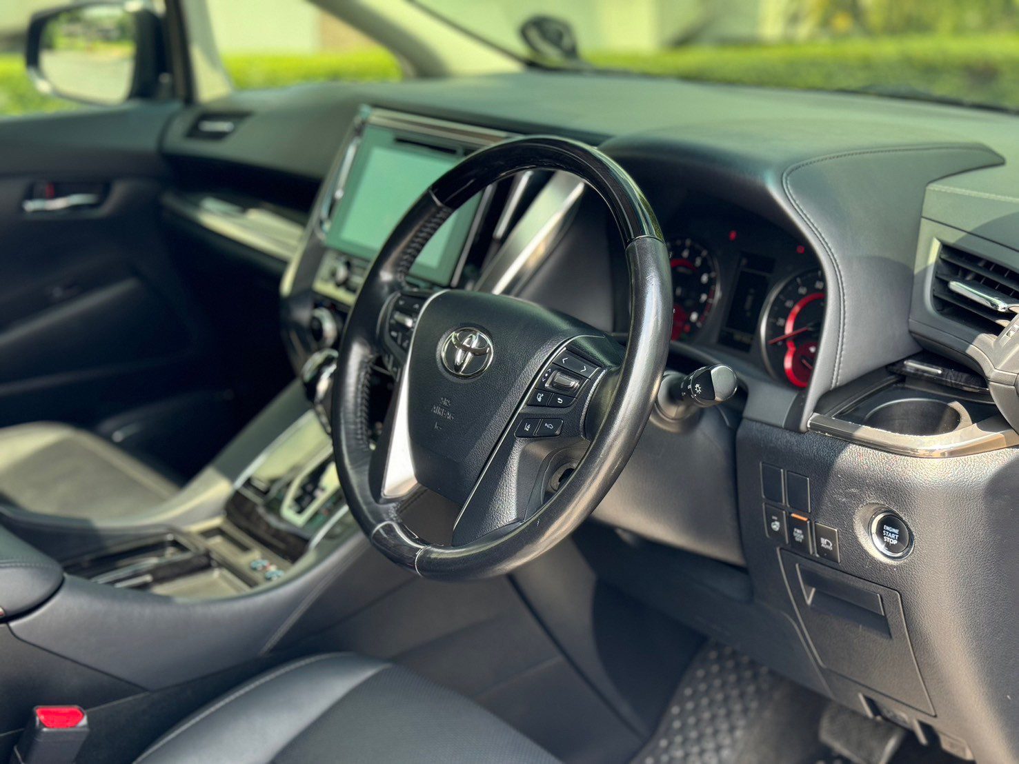 2018 Toyota Vellfire 2.5 ZG Edition