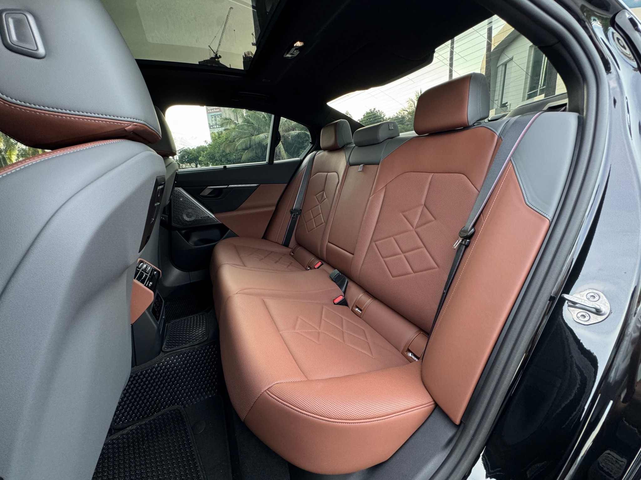 2024 BMW 530e M Sport Pro G60