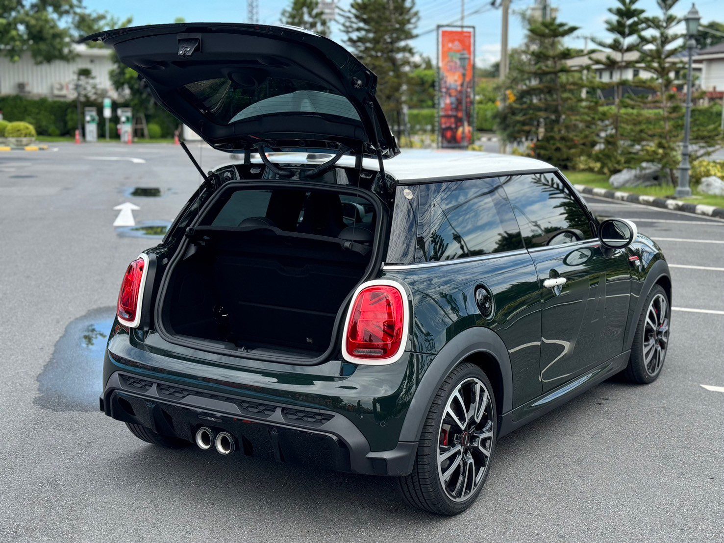 2022 Mini JCW Anniversary Edition
