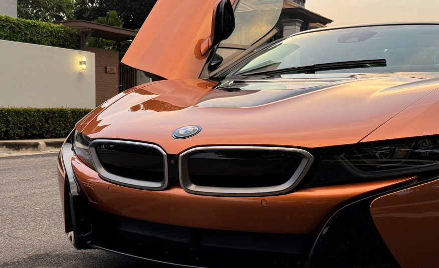 2021 BMW i8 Roadster