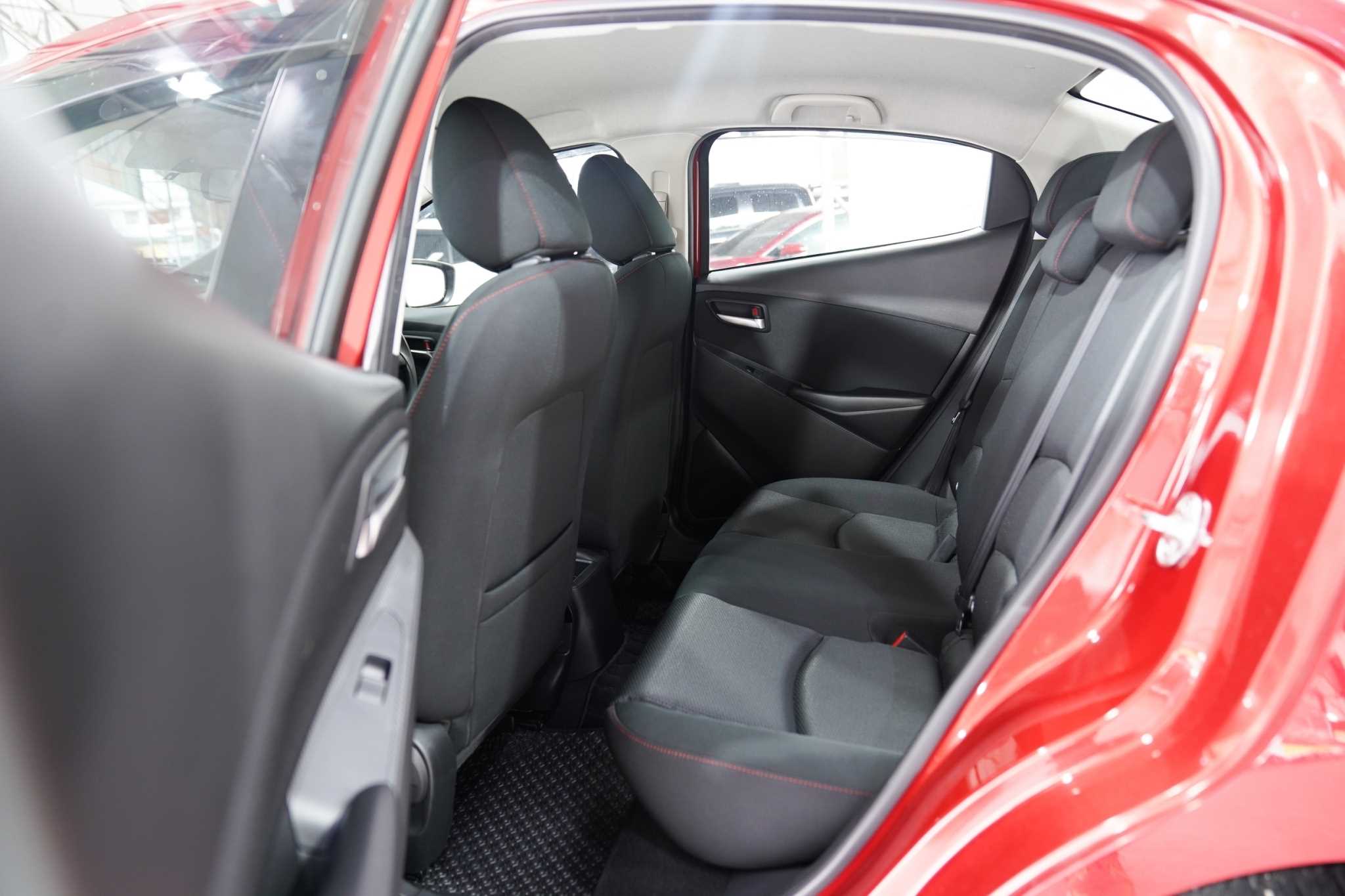 2015 MAZDA2 1.5 XD SPORT HIGHT AT