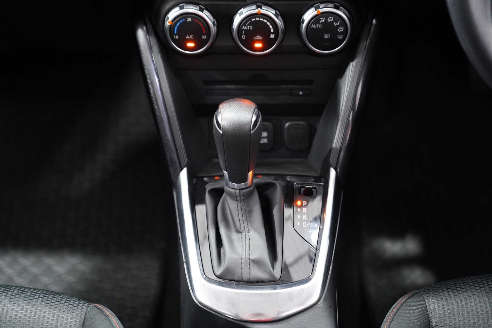 2015 MAZDA2 1.5 XD SPORT HIGHT AT