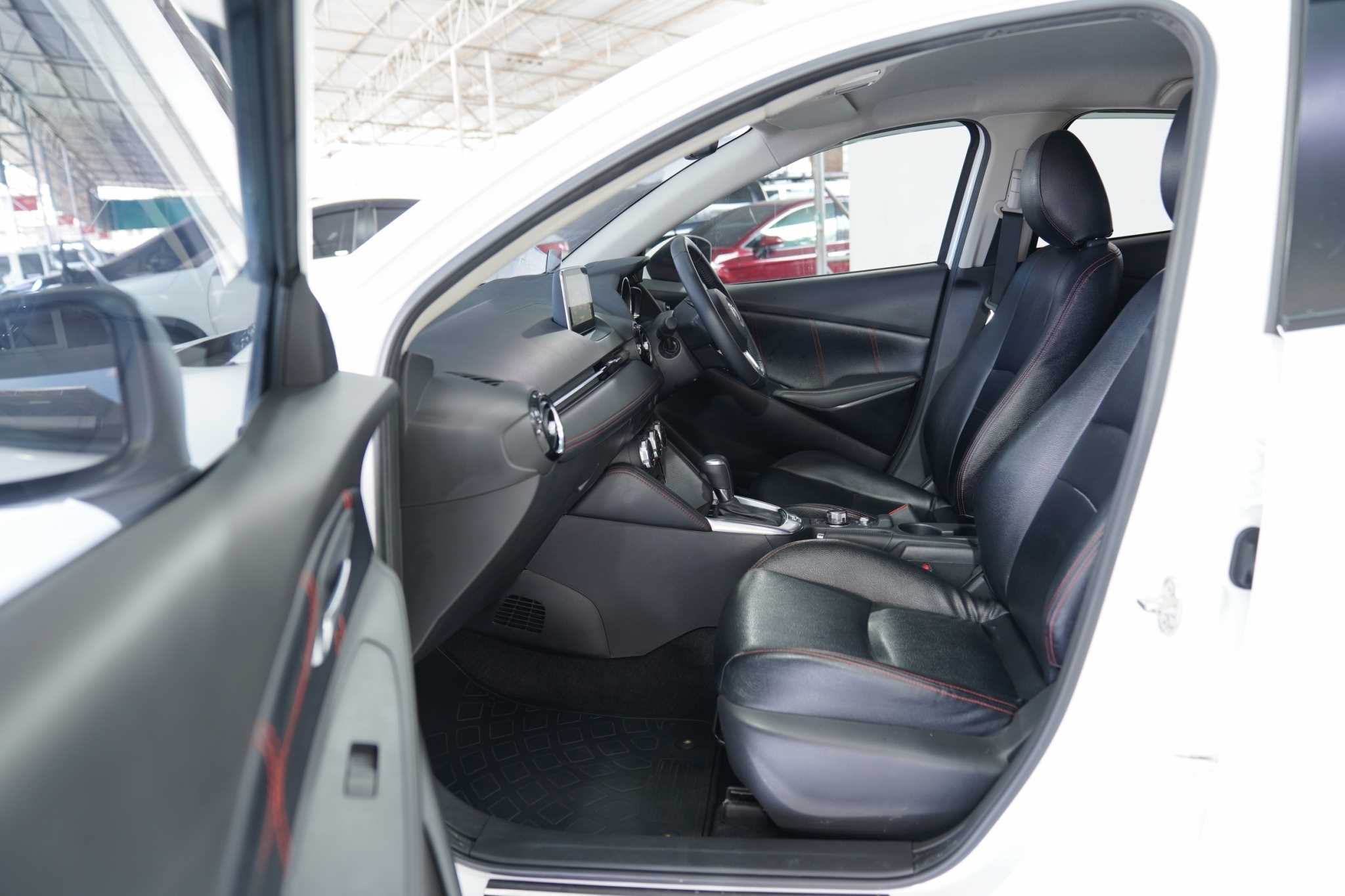 2016 MAZDA2 1.3 HIGH CONNECT AT