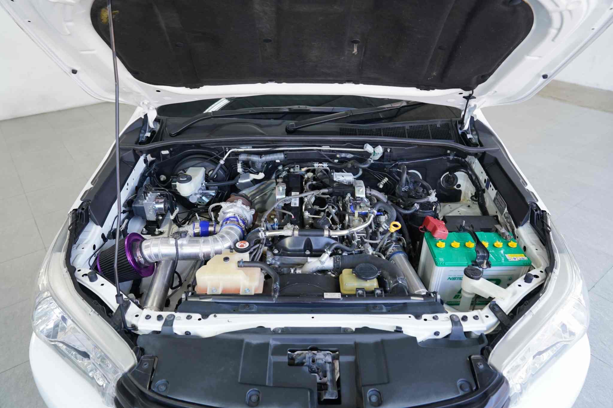 2018 TOYOTA REVO 2.4 J MT