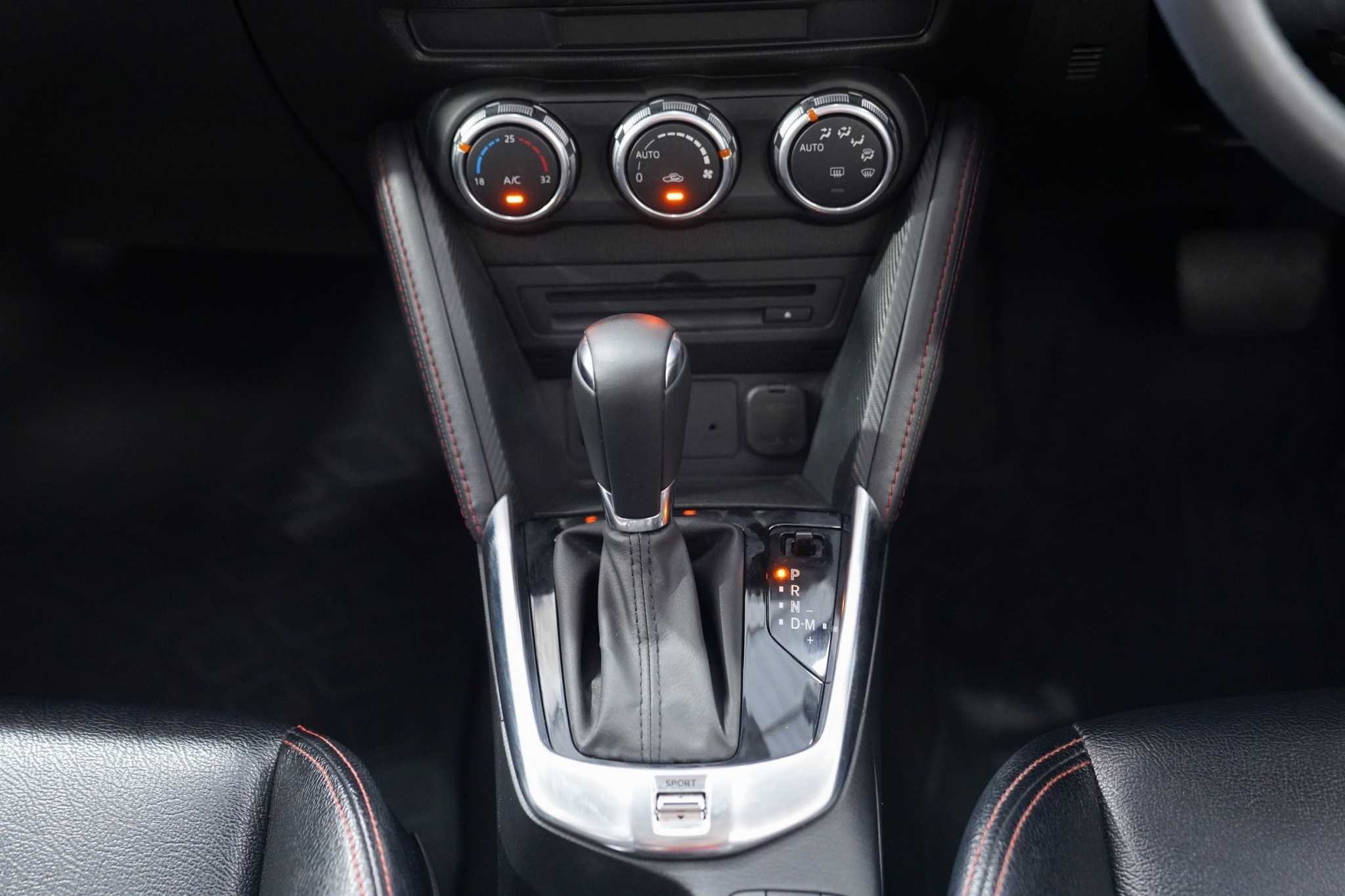 2016 MAZDA2 1.3 HIGH CONNECT AT