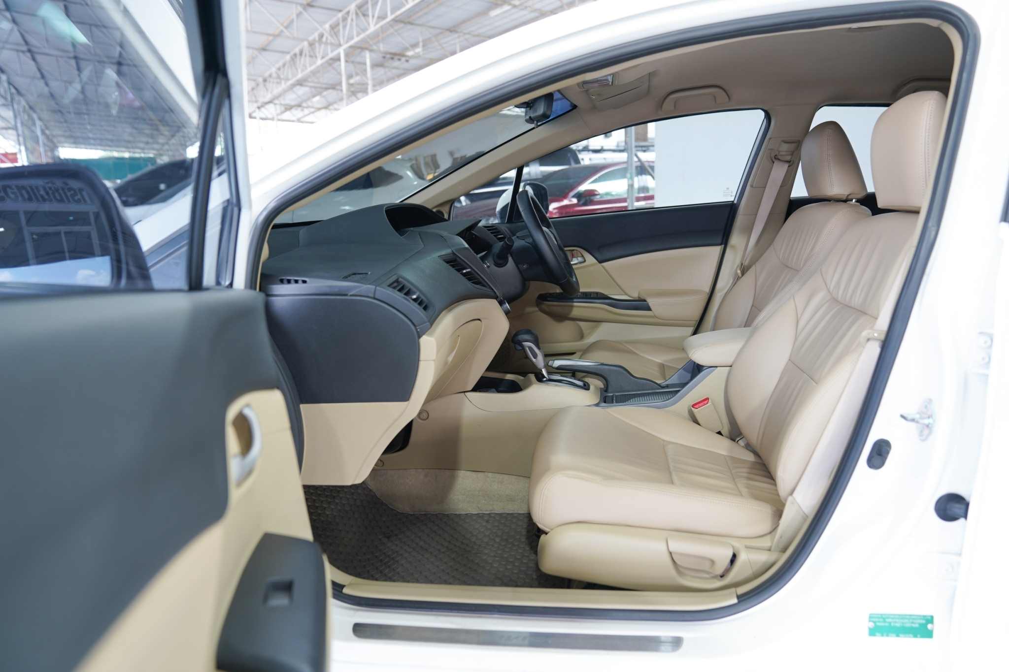 2012 HONDA CIVIC 1.8 S AT