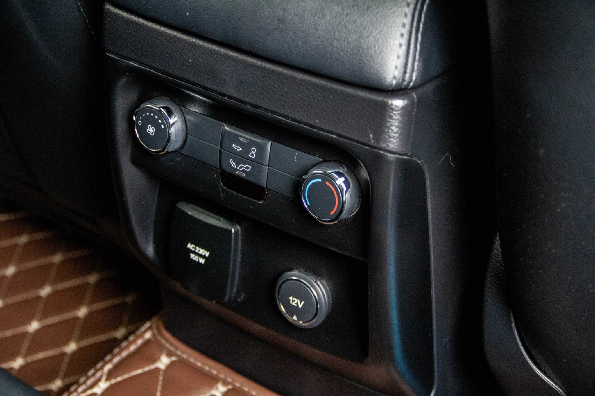 2019 FORD EVEREST 2.0 BI-TURBO 4WD TITANIUM PLUS