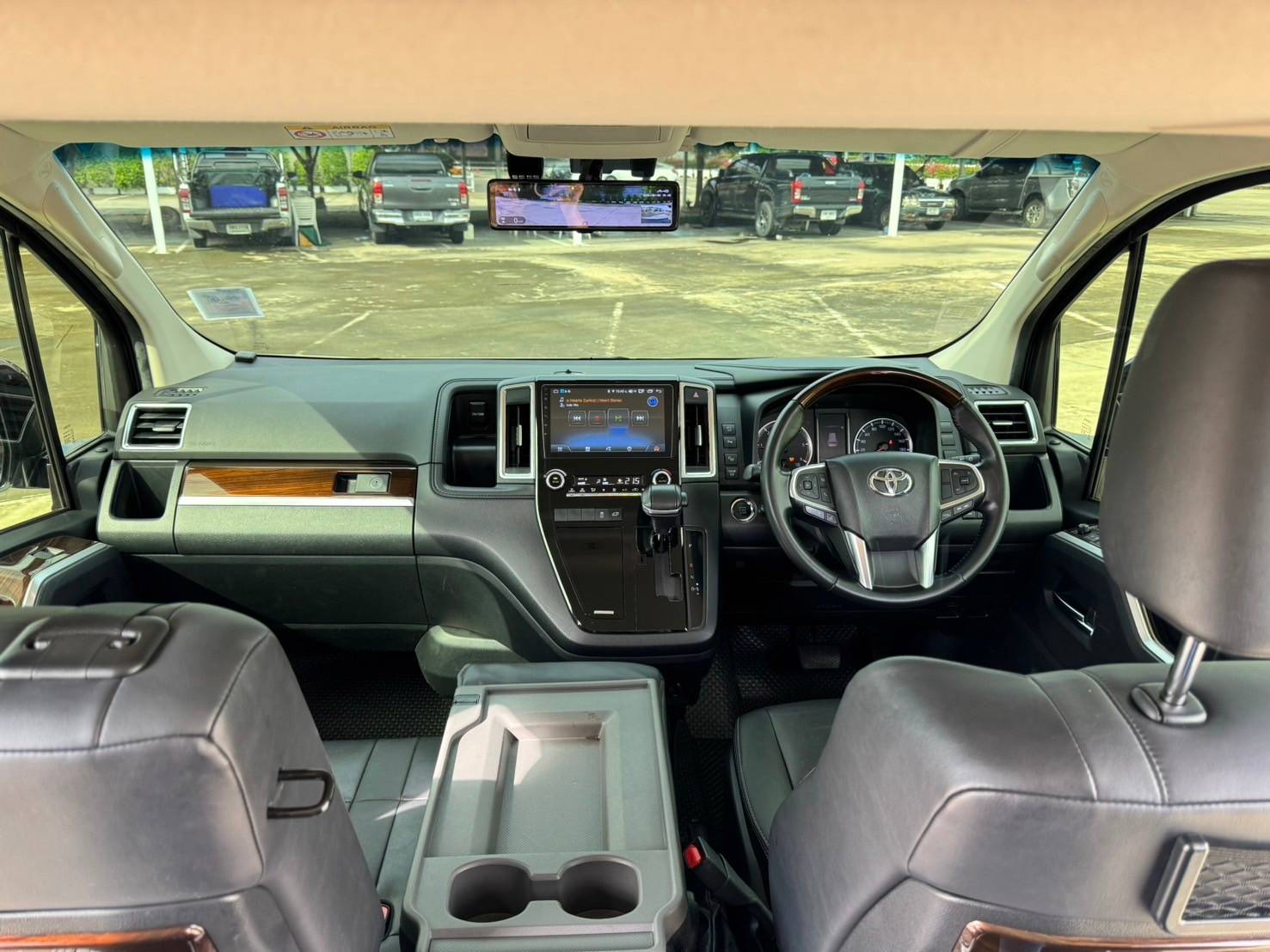 2020 Toyota Majesty 2.8 Premium