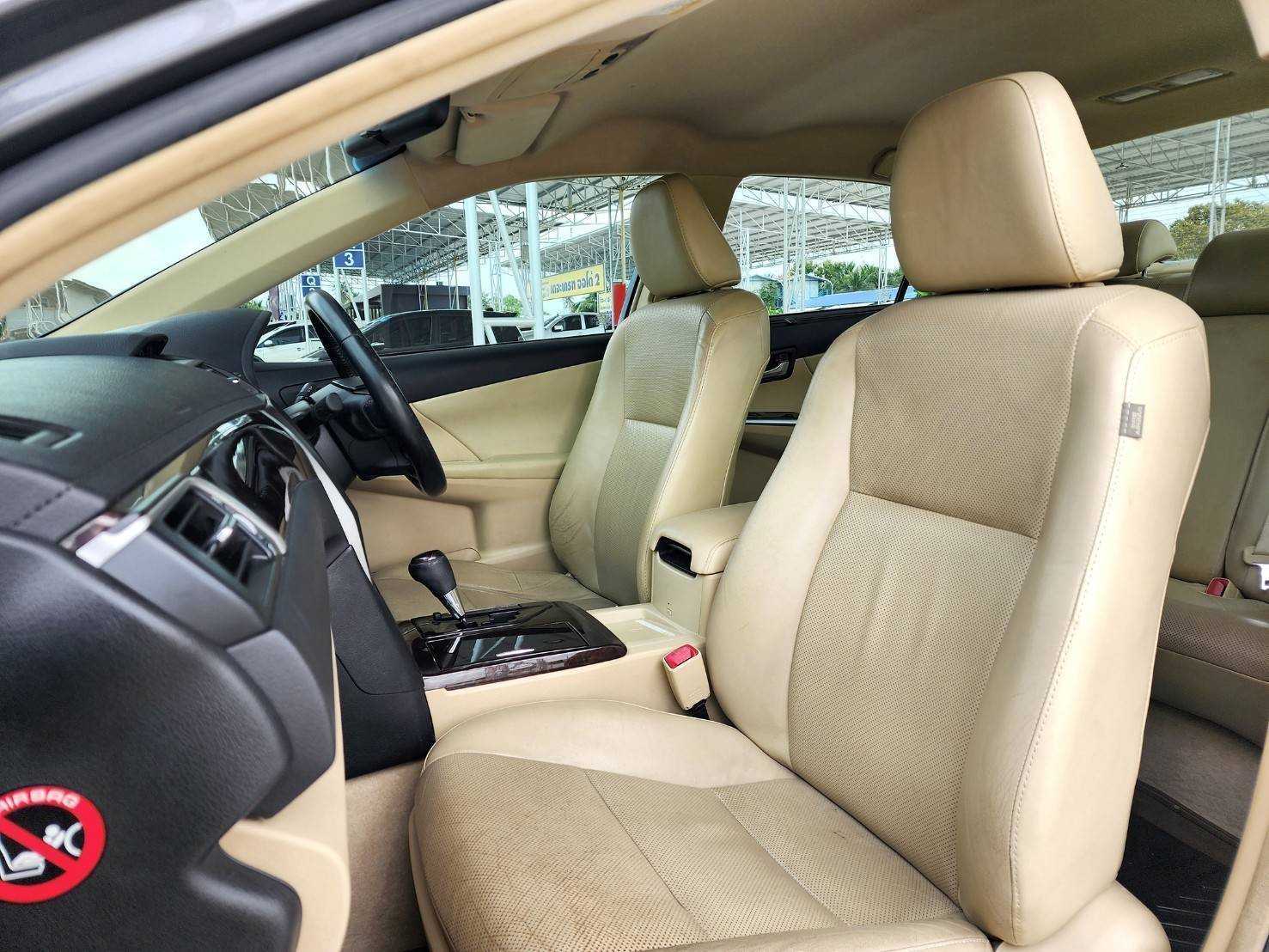 2015 Toyota Camry 2.0G D-4S  A/T