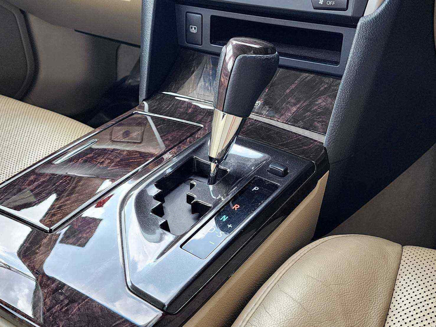 2015 Toyota Camry 2.0G D-4S  A/T