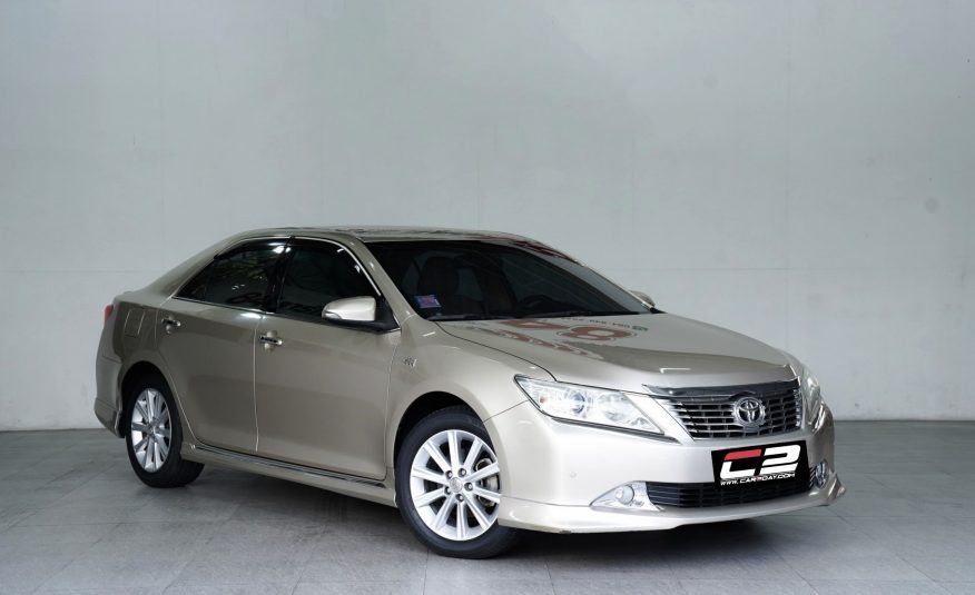 2014 TOYOTA CAMRY 2.5 G AT