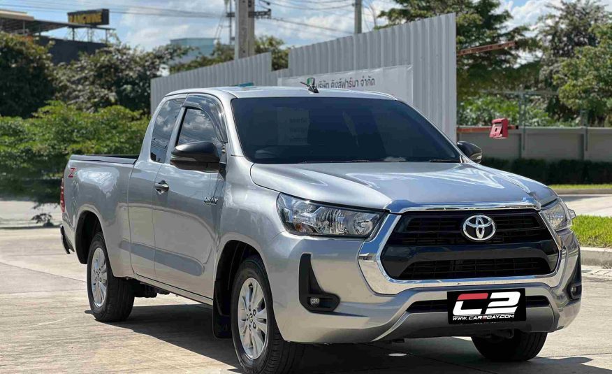 2022 TOYOTA HILUX REVO Smart Cab Z Edition 2.4 Entry