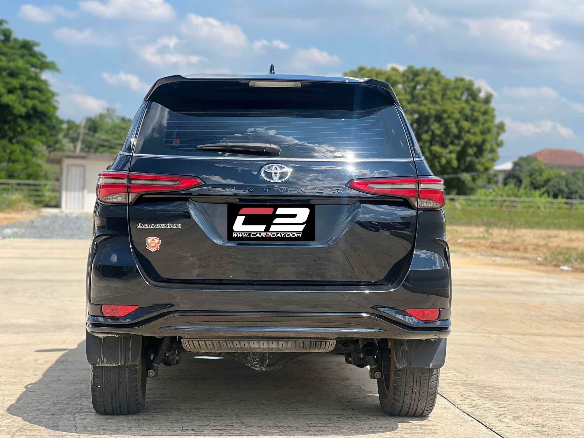 2021 TOYOTA FORTUNER Legender Auto 2.4 V