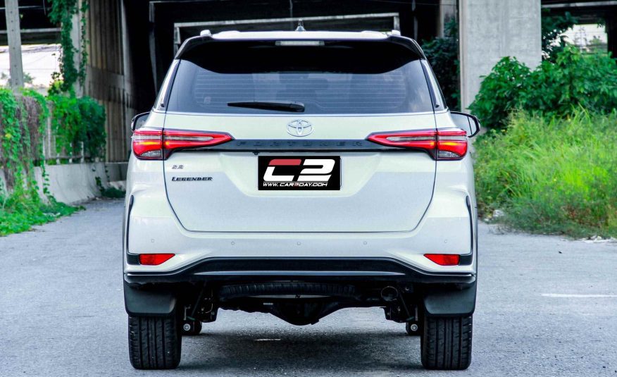 2022 TOYOTA FORTUNER 2.8 LEGENDER BLACK TOP