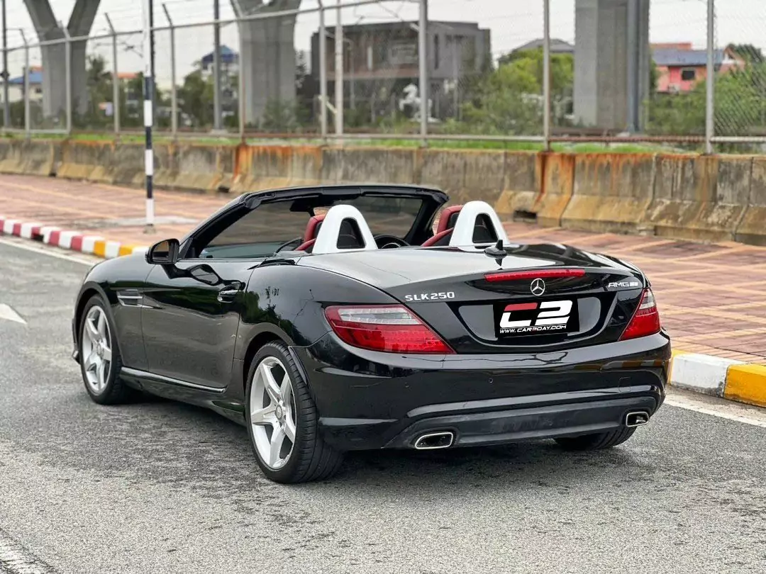 2013 Benz SLK250 R172
