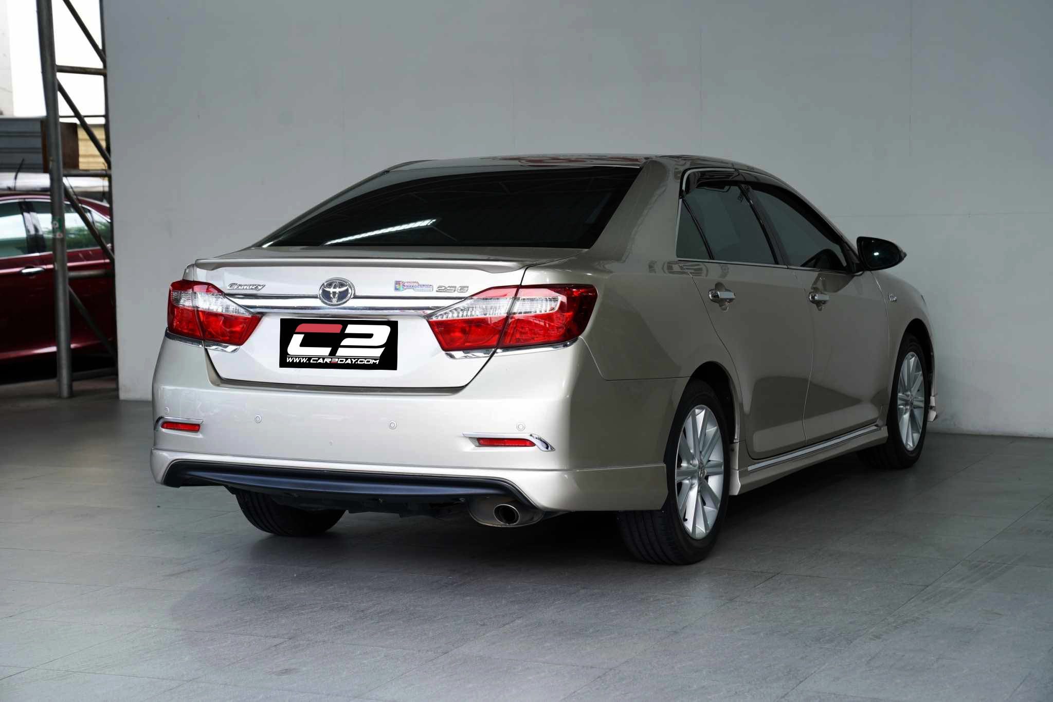 2014 TOYOTA CAMRY 2.5 G AT