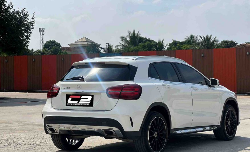 2019 GLA 250