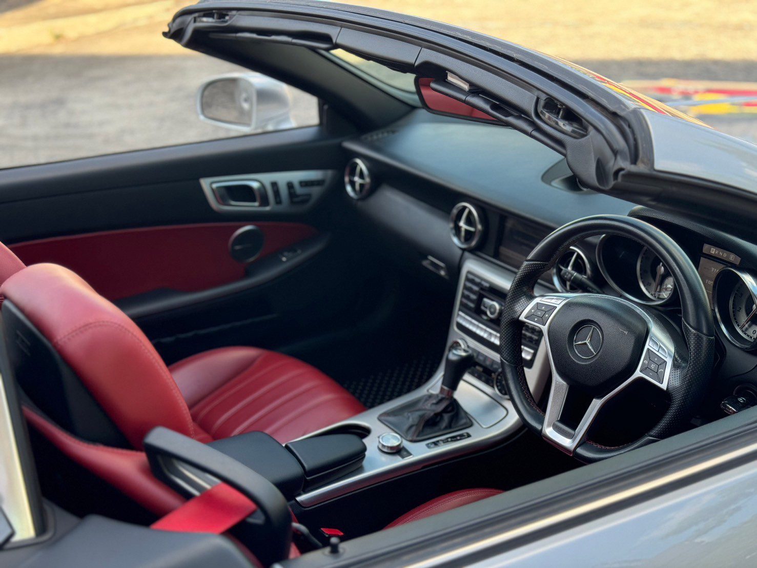 2011 Mercedes Benz SLK200 AMG Roadster