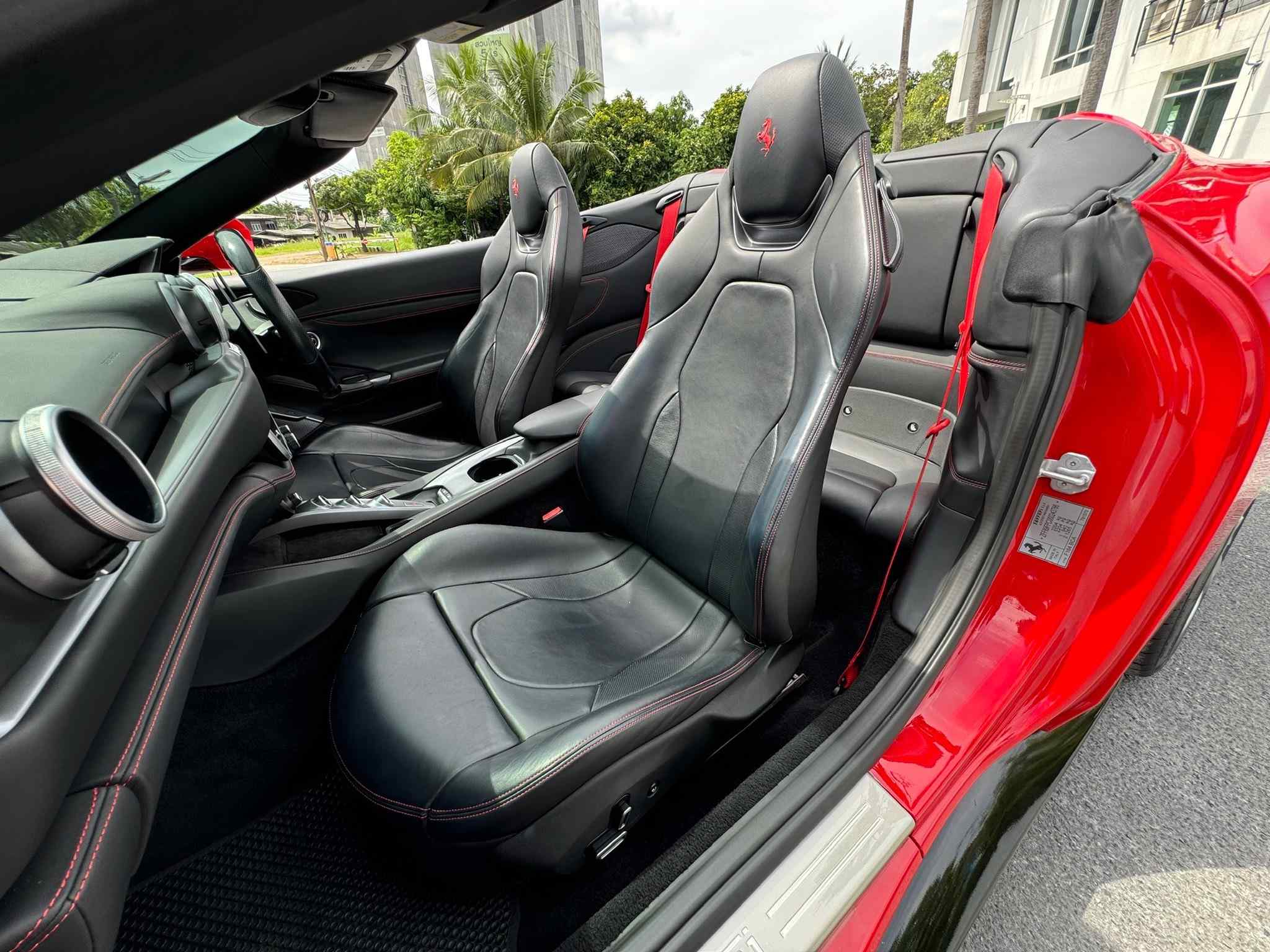 2019 Ferrari Portofino Rosso Corsa Metallic