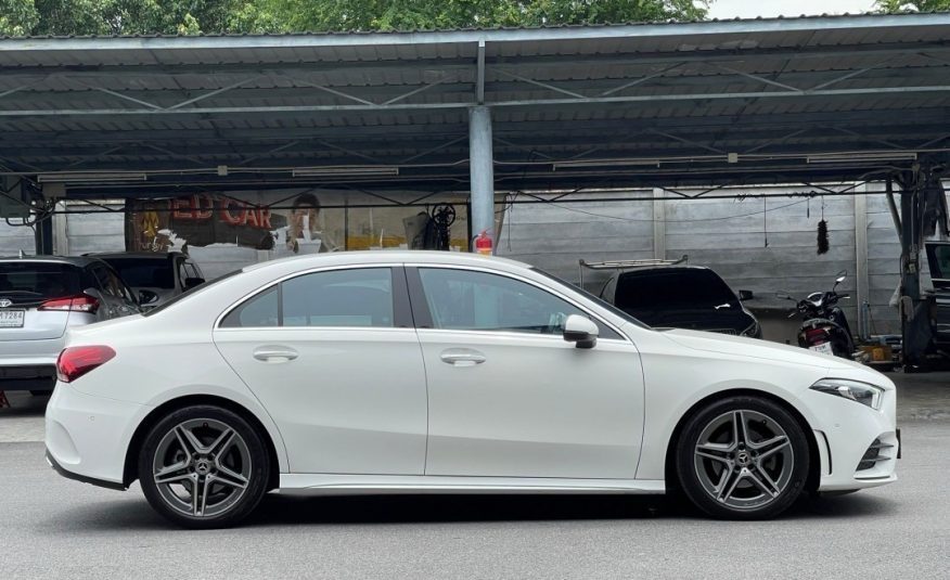 2021 Mercedes Benz A200 AMG