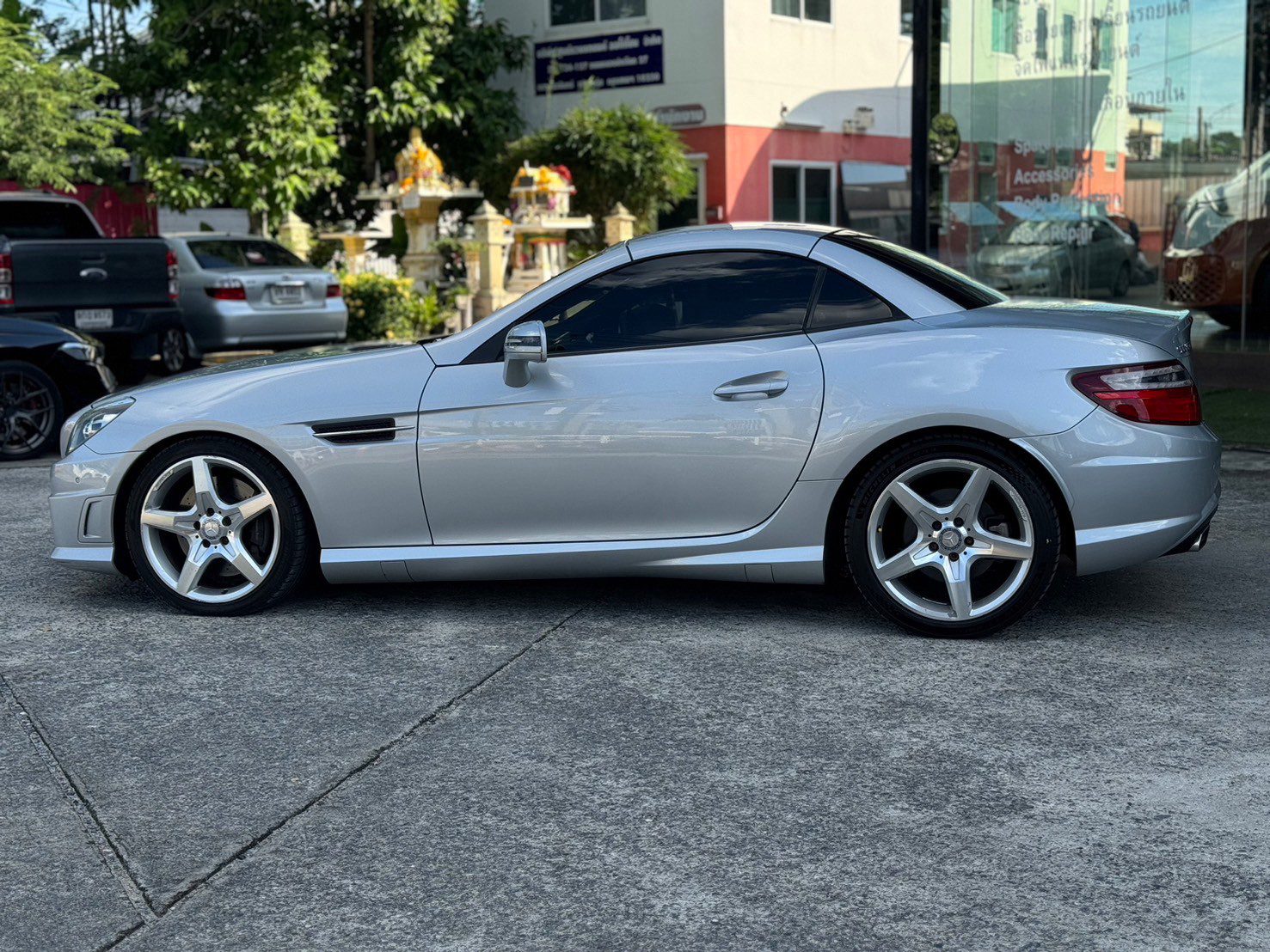 2011 Mercedes Benz SLK200 AMG Roadster