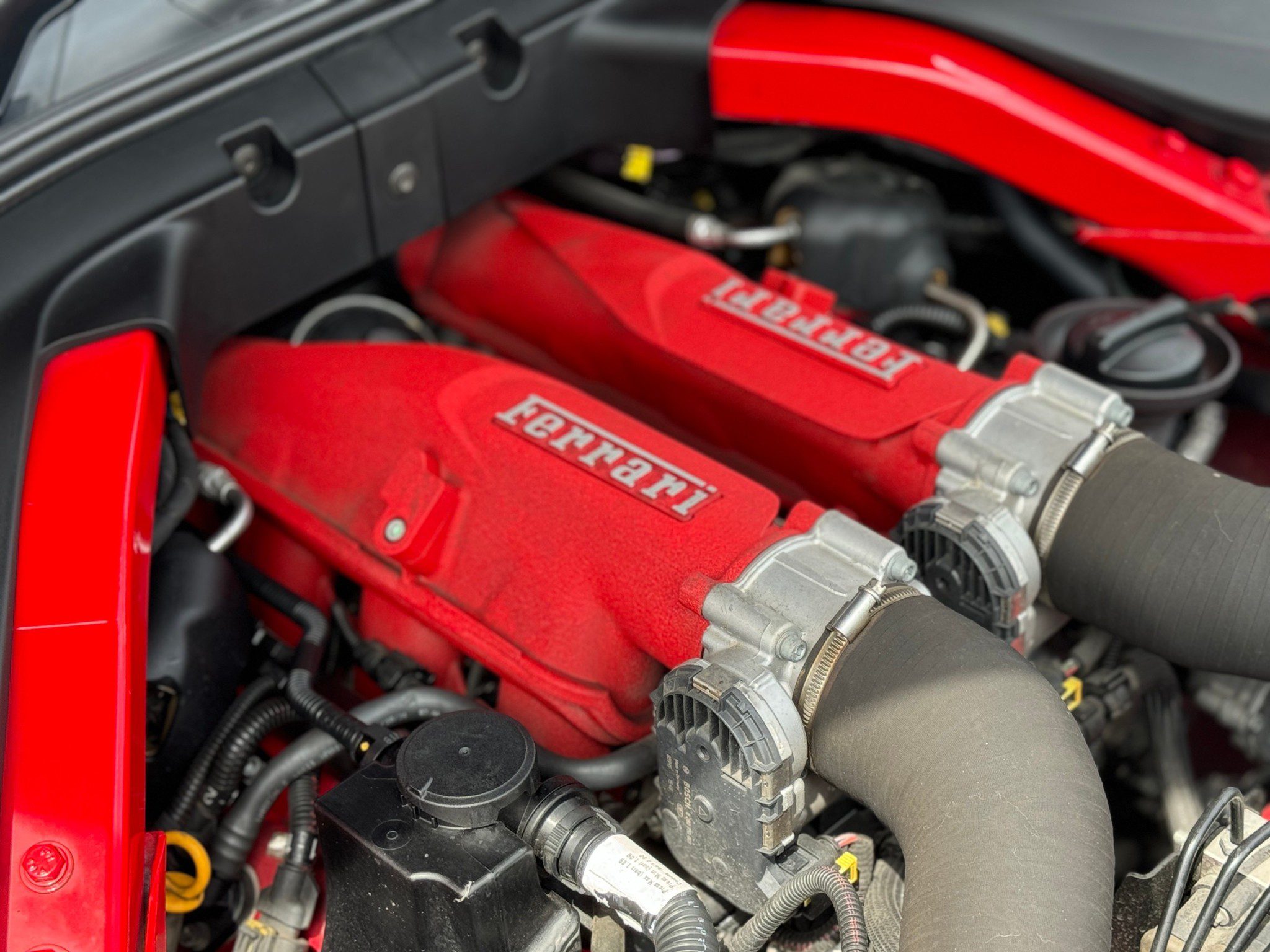 2019 Ferrari Portofino Rosso Corsa Metallic