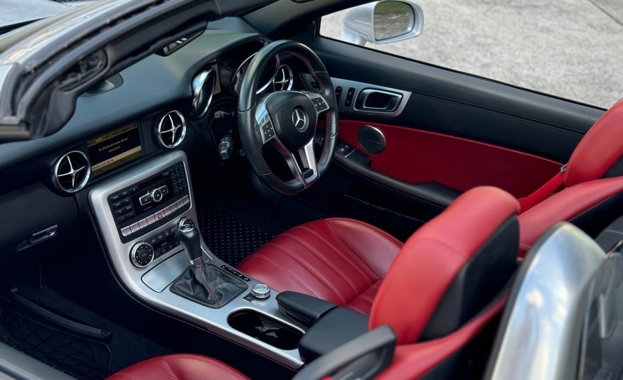 2011 Mercedes Benz SLK200 AMG Roadster