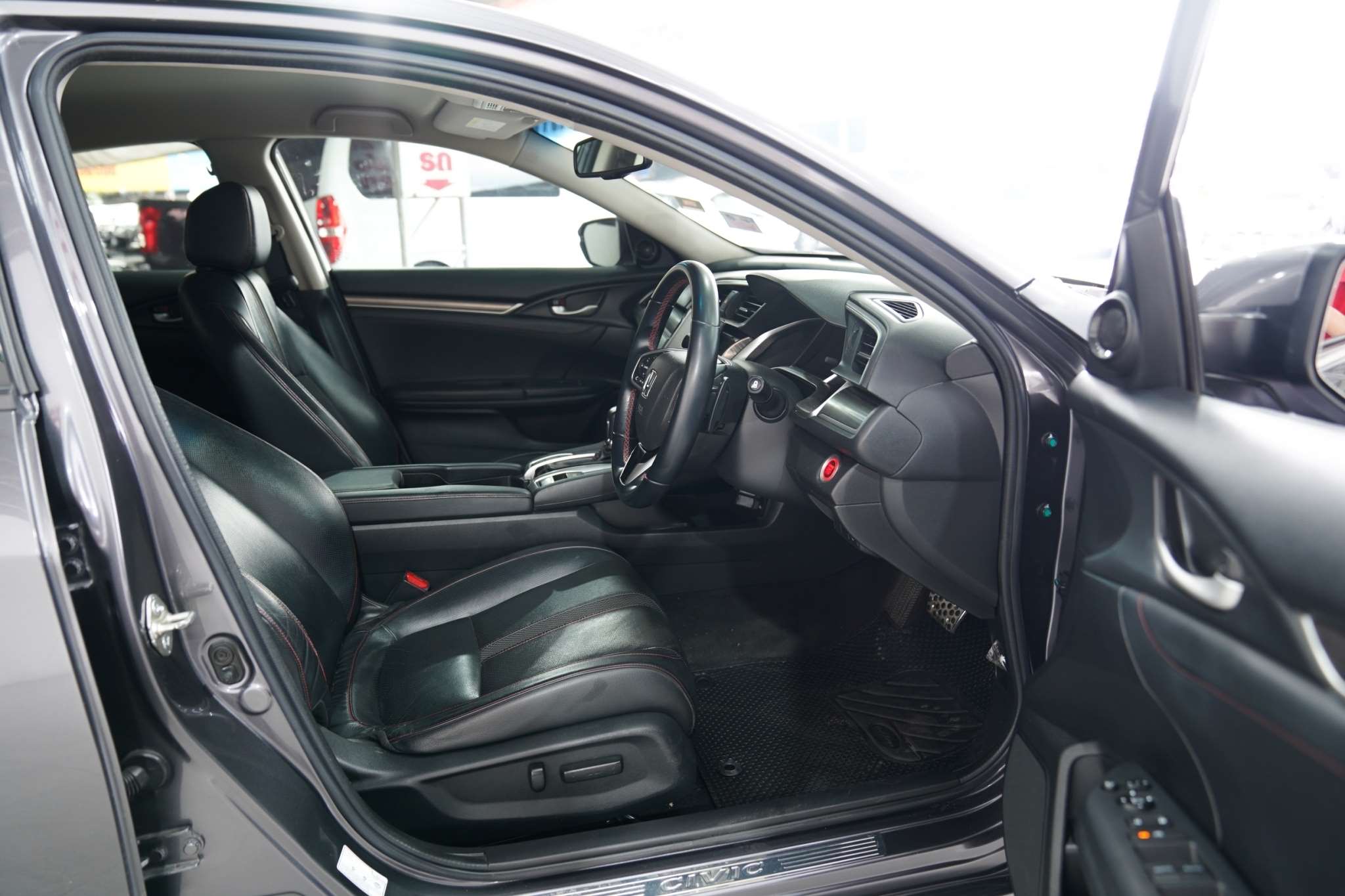 2019 HONDA CIVIC 1.5 TURBO RS AT