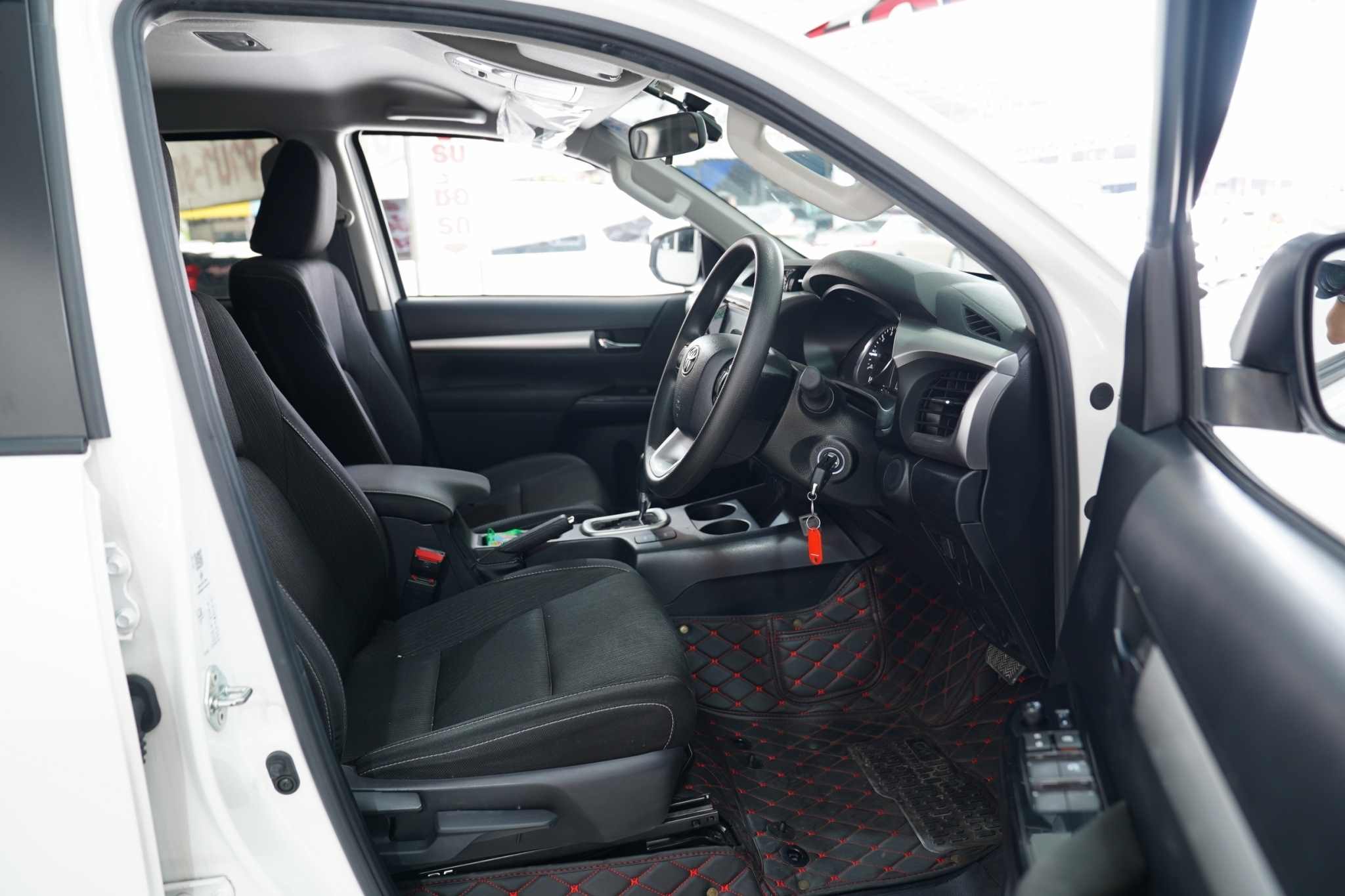 2023 TOYOTA REVO Double Cab
