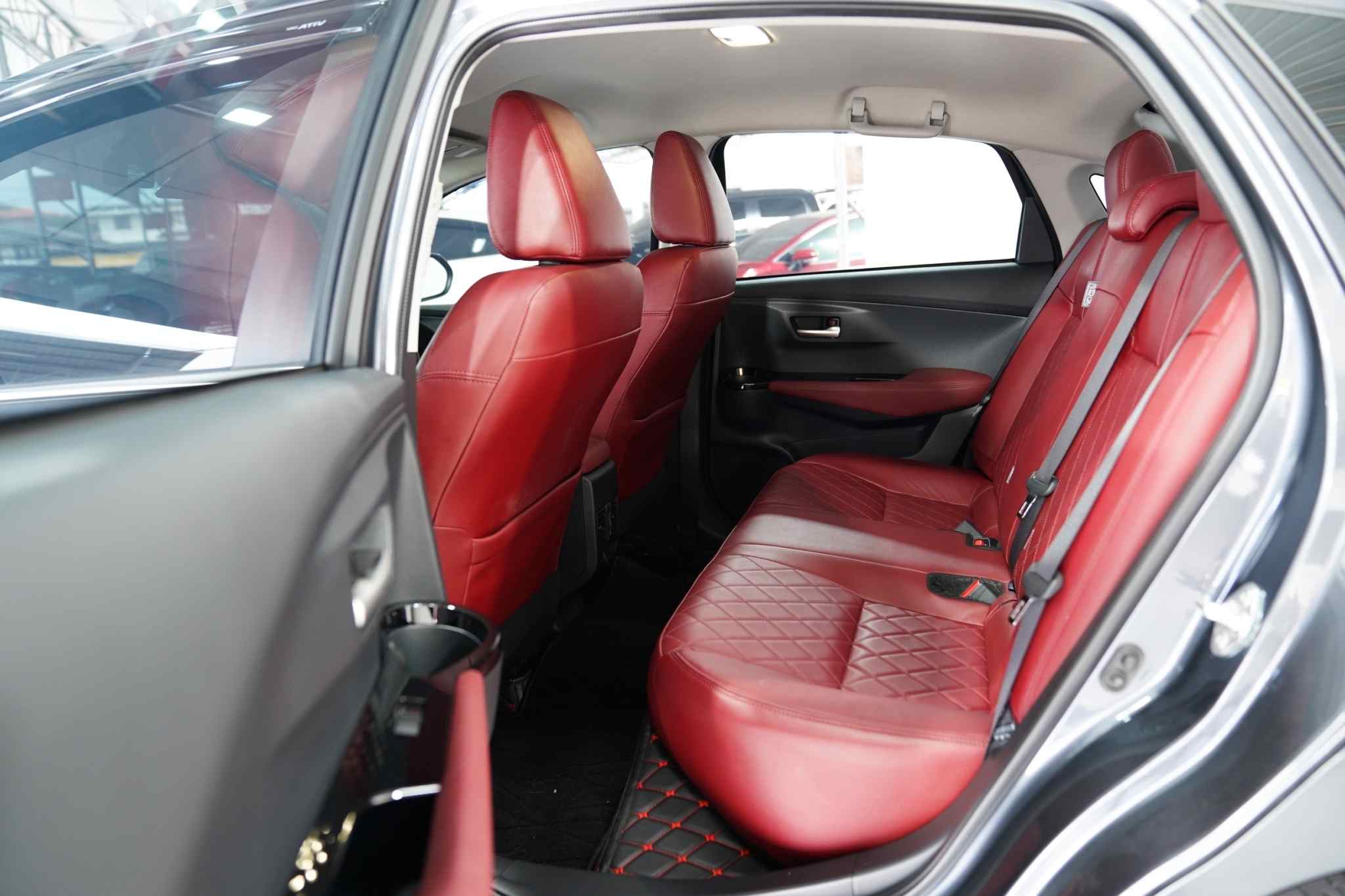 2023 TOYOTA YARIS ATIV 1.2 Premium Luxury AT