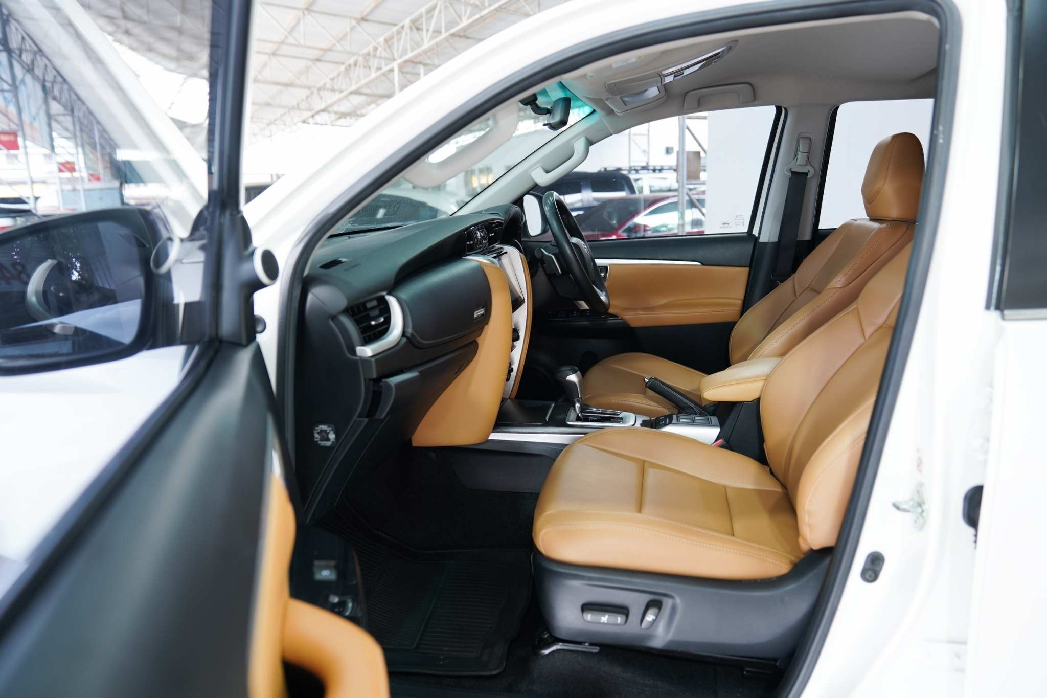2019 TOYOTA #FORTUNER 2.8 V 4WD SIGMA4 AT