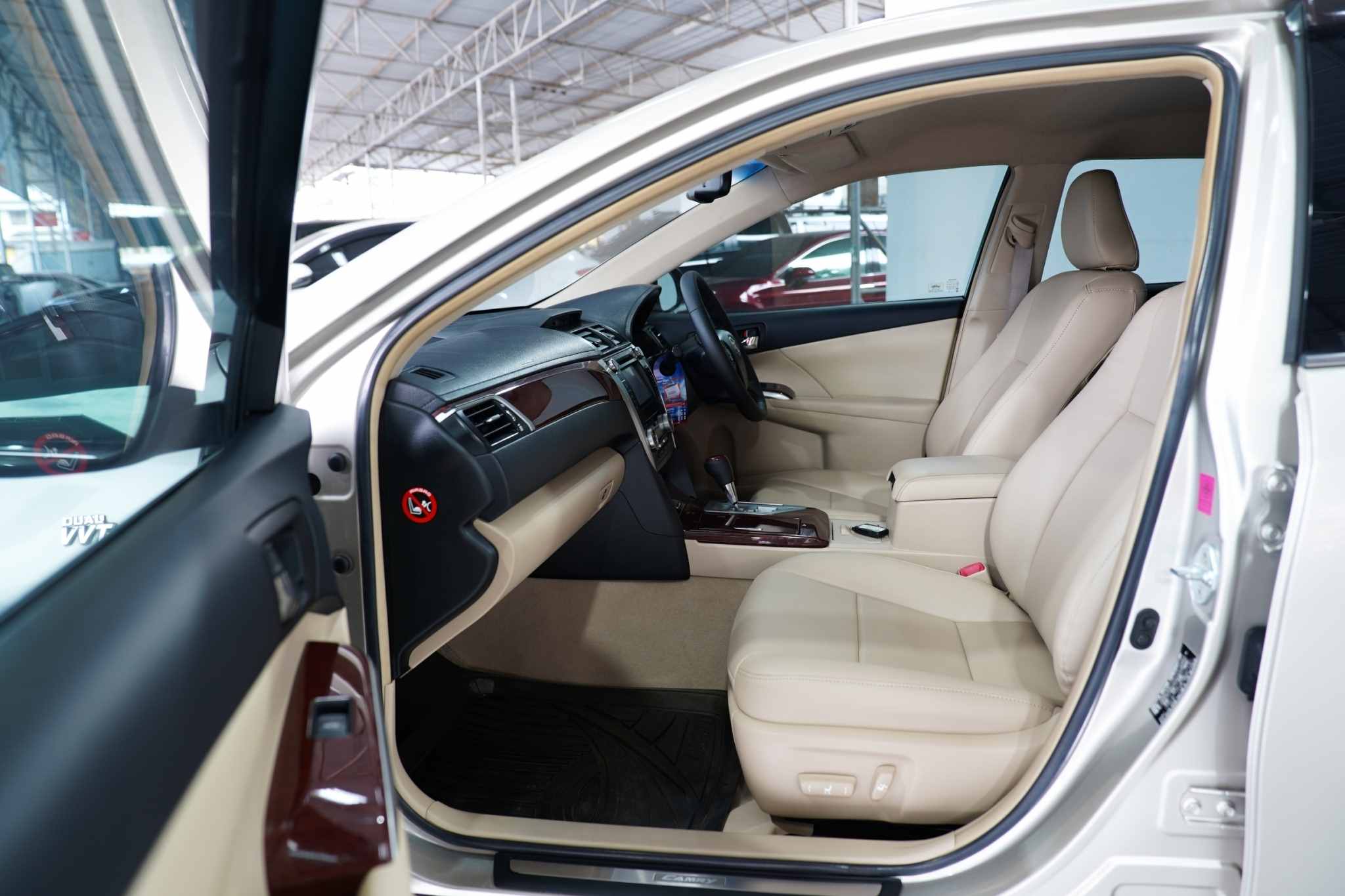 2014 TOYOTA CAMRY 2.5 G AT