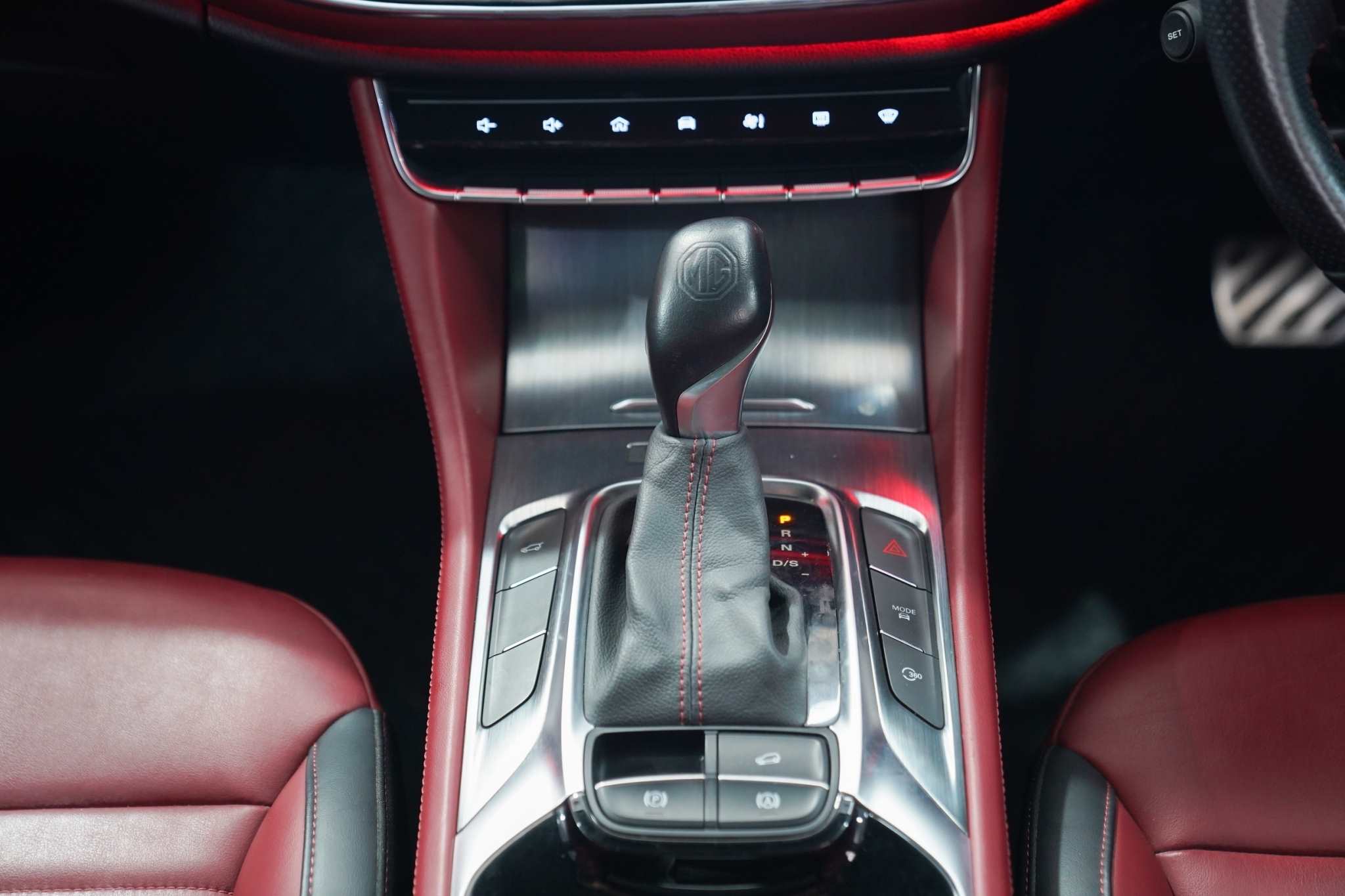 2019 MG HS 1.5 X AT