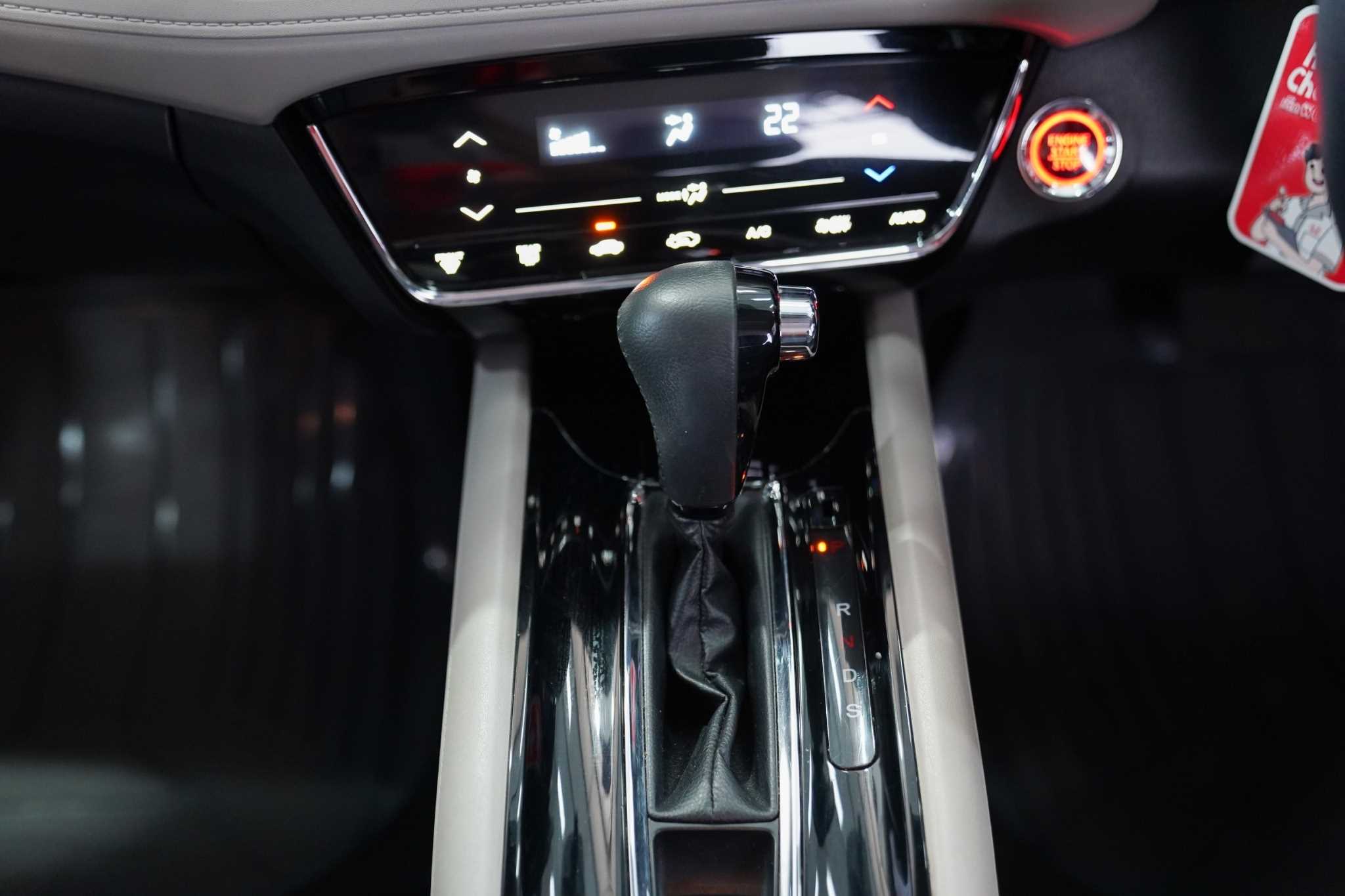 2019 HONDA HRV EL AT